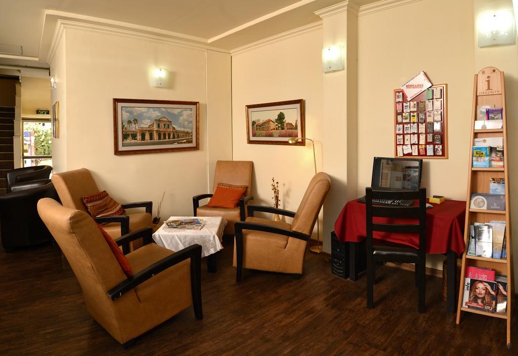 Hotel A Little House In Rechavia Jerusalem Exterior foto