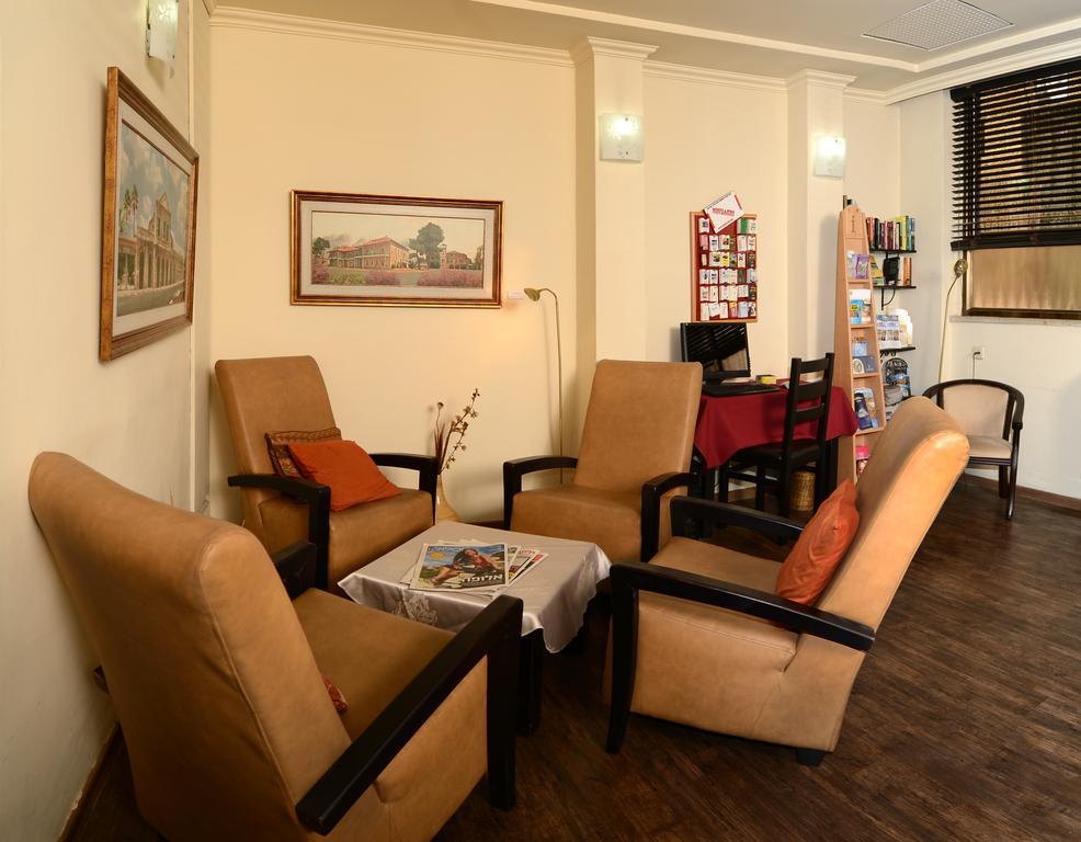Hotel A Little House In Rechavia Jerusalem Exterior foto